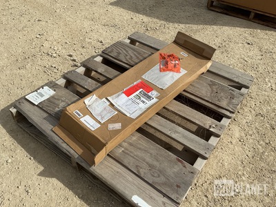 7346922 Engine Accessory Bracket