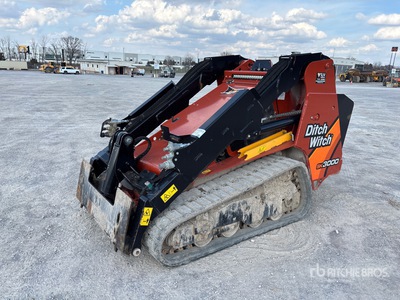 2021 Ditch Witch SK300 Mini Stand on Compact Track Loader