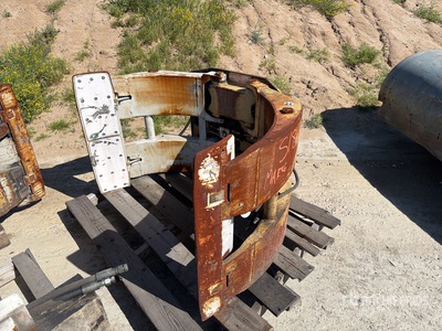 Forklift Roll Clamps