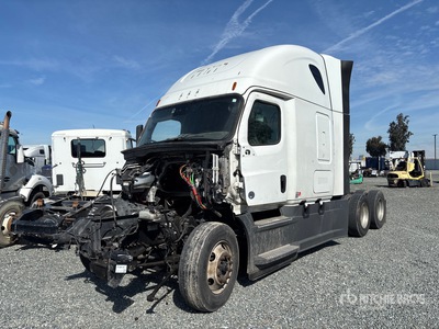 2022 Freightliner Cascadia 126 6x4 Tracteur Routier Couchette (Inoperable)