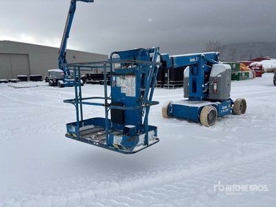 2014 Genie Z34/22N 2WD Electric Articulating Boom Lift