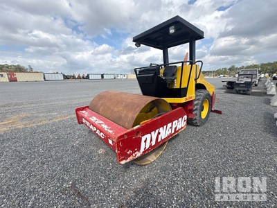 Dynapac  Rullo vibrante ferro gomma (Inoperable)