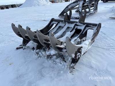 WBM 72 in Q/C Excavator Rake