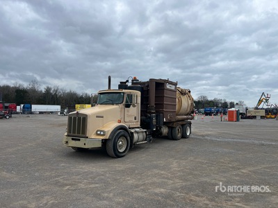Vactor Guzzler G-CL on 2011 Kenworth T800 6x4 Vacuum Tanker Truck