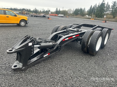 1977 General T/A Oś wspomagająca