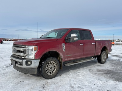 2021 Ford F-350 XLT 4x4 Crew Cab Pickup