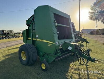 2016 John Deere 569 Round Baler