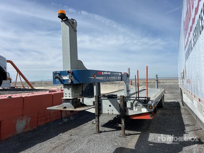 2015 Landoll 24 ft S/A Remorque pour équipement