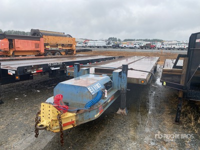 2011 Lucon 45 ft T/A Remolque Portacontenedores