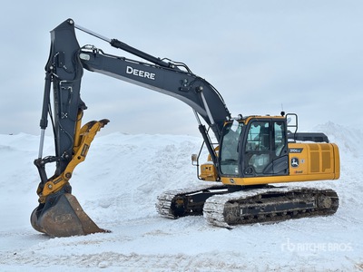 2022 John Deere 210G LC Tracked Excavator