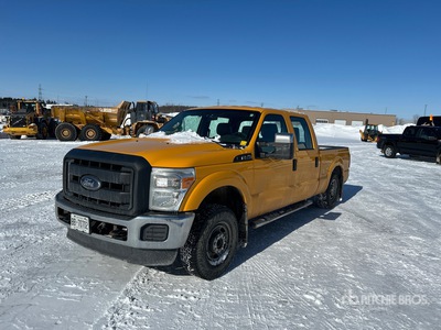 2014 Ford F-250 XL 4x4 Crew Cab Pickup
