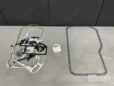 (8) Bearing Rings, (1) Gasket Kit, (1) Oil Pan Gasket & Assorted Items