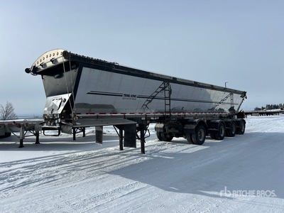 2016 Trail King 48 ft Quad/A Live Bottom Trailer