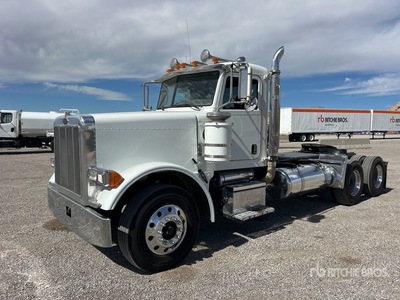 2007 Peterbilt 379 6x4 Day Cab Truck Tractor
