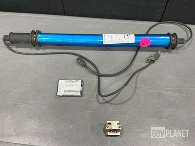 (1) Annunciator, (1) Indicator Lights & Assorted Items