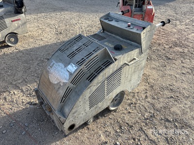 Husqvarna Soff Cut 4200 Scie à béton à contrôle arrière