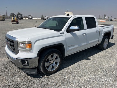 2015 GMC Sierra 1500 4x4 Crew Cab Pickup