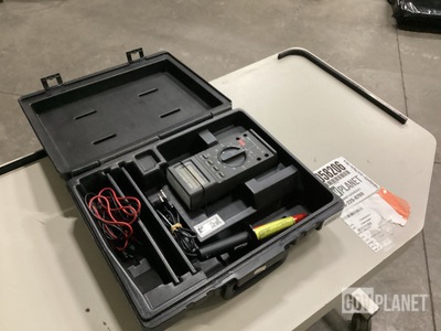 Fluke 27/FM Multimeter