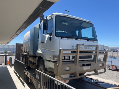 2004 Mitsubishi Water Truck