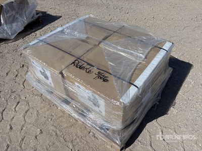 Quantity of (4) Mr. Heater 60,000 BTU Forced Air Radiateur