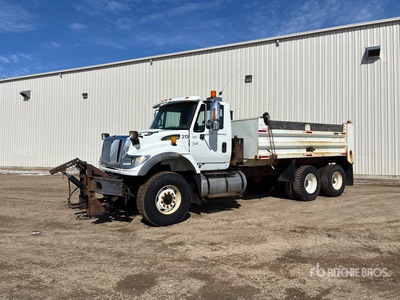 2006 International 7600 6x4 Snow Plow Truck
