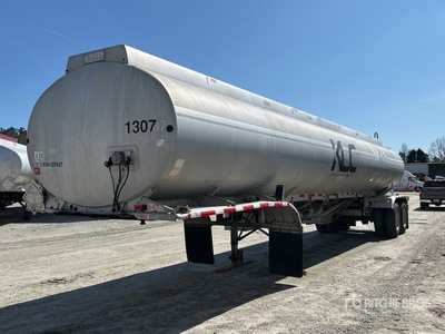 1997 Heil 9400 9400 gal T/A Tanker Trailer
