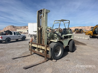 York TM60H 4200 lb 4x2 Carretilla Elevadora transportable