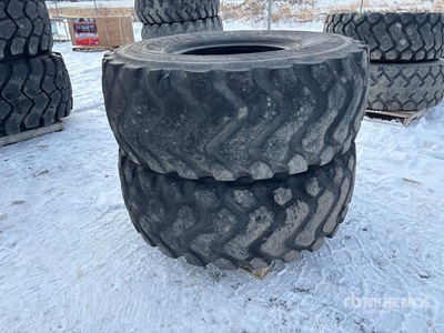 Quantity of (2) Michelin 20.5R25 Opony