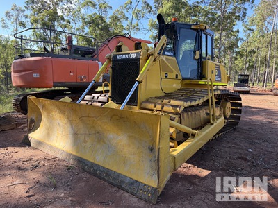 2009 Komatsu D65PX-16 Tractor de cadenas