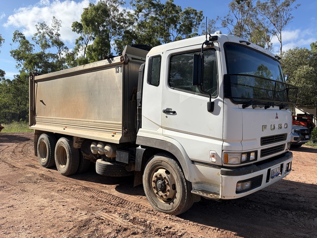 2008 Mitsubishi Fuso FV 500 6x4 Tipper Truck