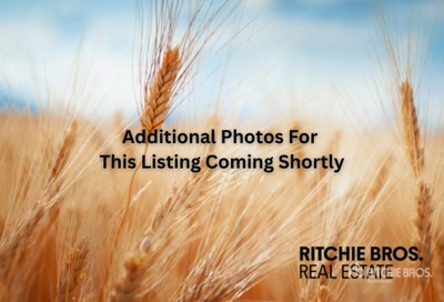 Prairie Lakes, MB 29-44181 Riviera Dr 1.27 +/- Acres on Title عقار بموقع على البحيرة