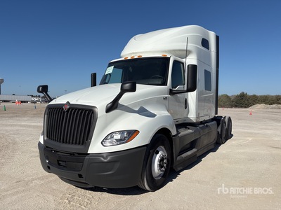 2023 International LT625 6x4 T/A Sleeper Truck Tractor