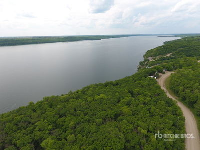 Pelican Lake, MB 100 Riviera Dr .22 +/- Acres on Title Proprietà vista lago