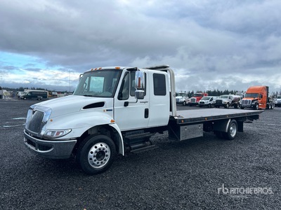 2011 International 4300 SBA 4x2 Extended Cab Rollback Truck