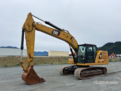 2018 Cat 320 油圧ショベル