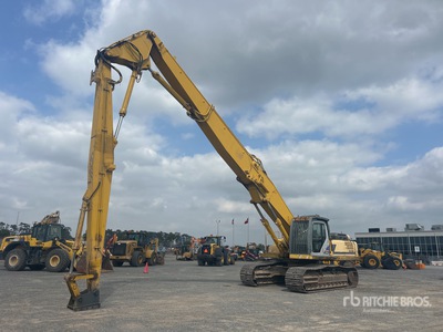 2005 Kobelco SK480 Track Material Handler