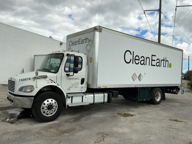 2018 Freightliner M2 106 4x2 Van Truck