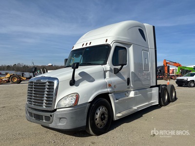 2018 Freightliner Cascadia 125 6x4 T/A Sleeper Truck Tractor