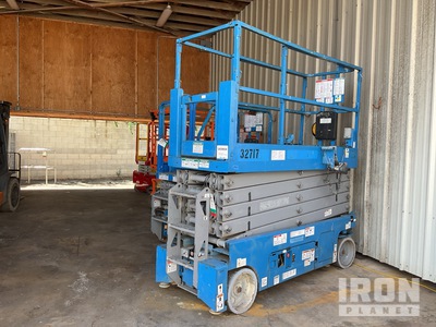 2014 Genie GS-3232 Scissor Lift (Inoperable)