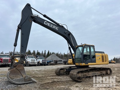 2011 John Deere 240D LC Tracked Excavator