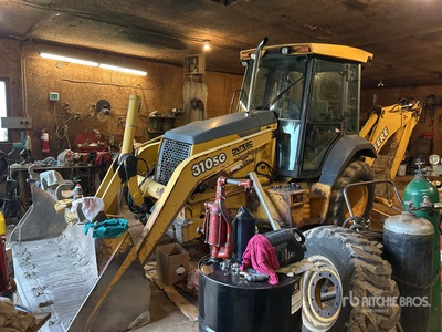 2004 John Deere 310SG 4x4 Retroexcavadora