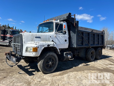 1995 Ford L9000 6x4 T/A Dump Truck