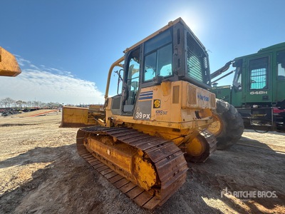 2002 Komatsu D39PX-21 جرافة مجنزرة