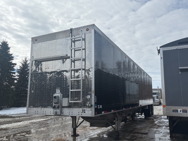 2019 Cornhusker 48 ft T/A Converter Grain Trailer 2019 Cornhusker 48 ft T/A Converter Grain Trailer