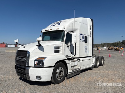 2024 Mack AN64T 6x4 T/A Sleeper Truck Tractor