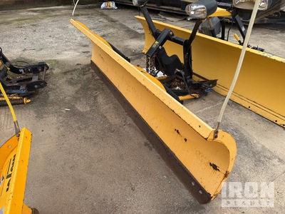 Meyer LP-9.0 9 ft Hydraulic Reversing Snow Plow