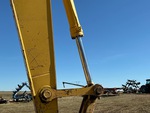 Hydraulics with Bucket Cylinder