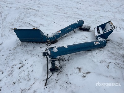 Quantity of (2) Michel's 8 in Hydraulic Transfer Augers