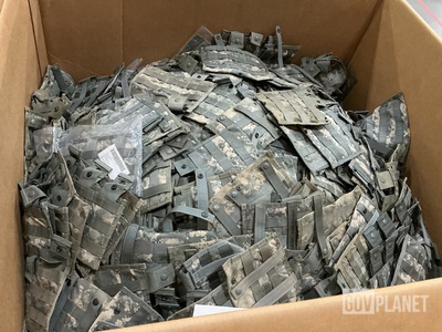 (1,450) M4 Three Mag Pouches