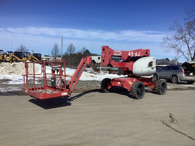 2020 MEC 45-AJ 4WD Diesel Articulating Boom Lift 2020 MEC 45-AJ 4WD Diesel Articulating Boom Lift